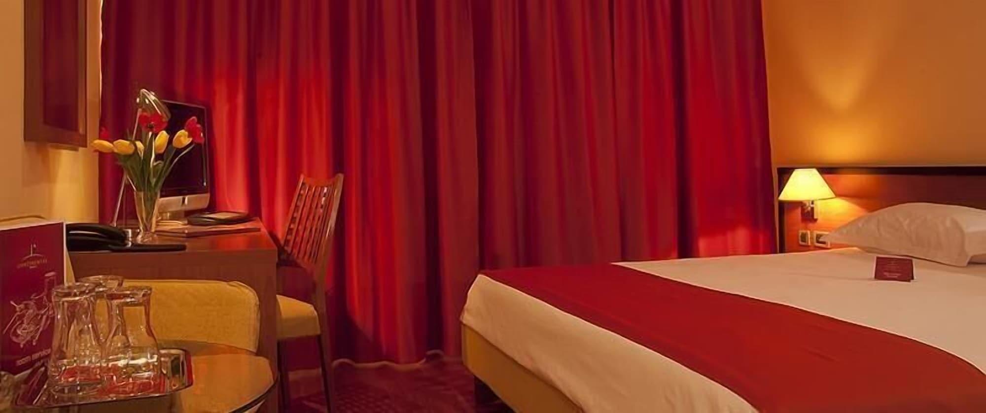 Hotel Continental Тимишоара Номер фото
