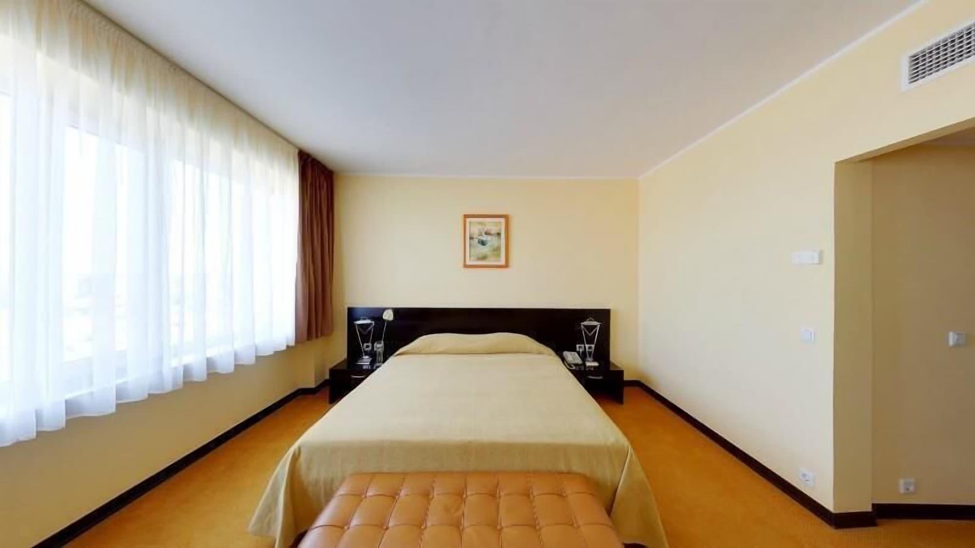 Hotel Continental Тимишоара Экстерьер фото