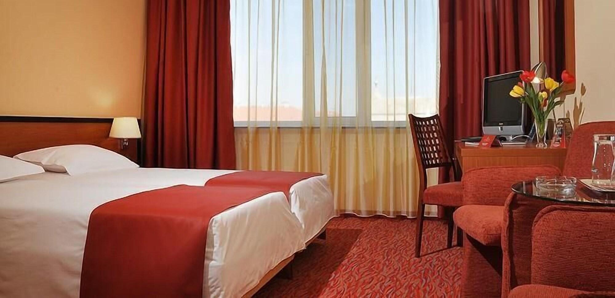 Hotel Continental Тимишоара Экстерьер фото