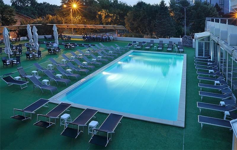 Hotel Continental Тимишоара Экстерьер фото