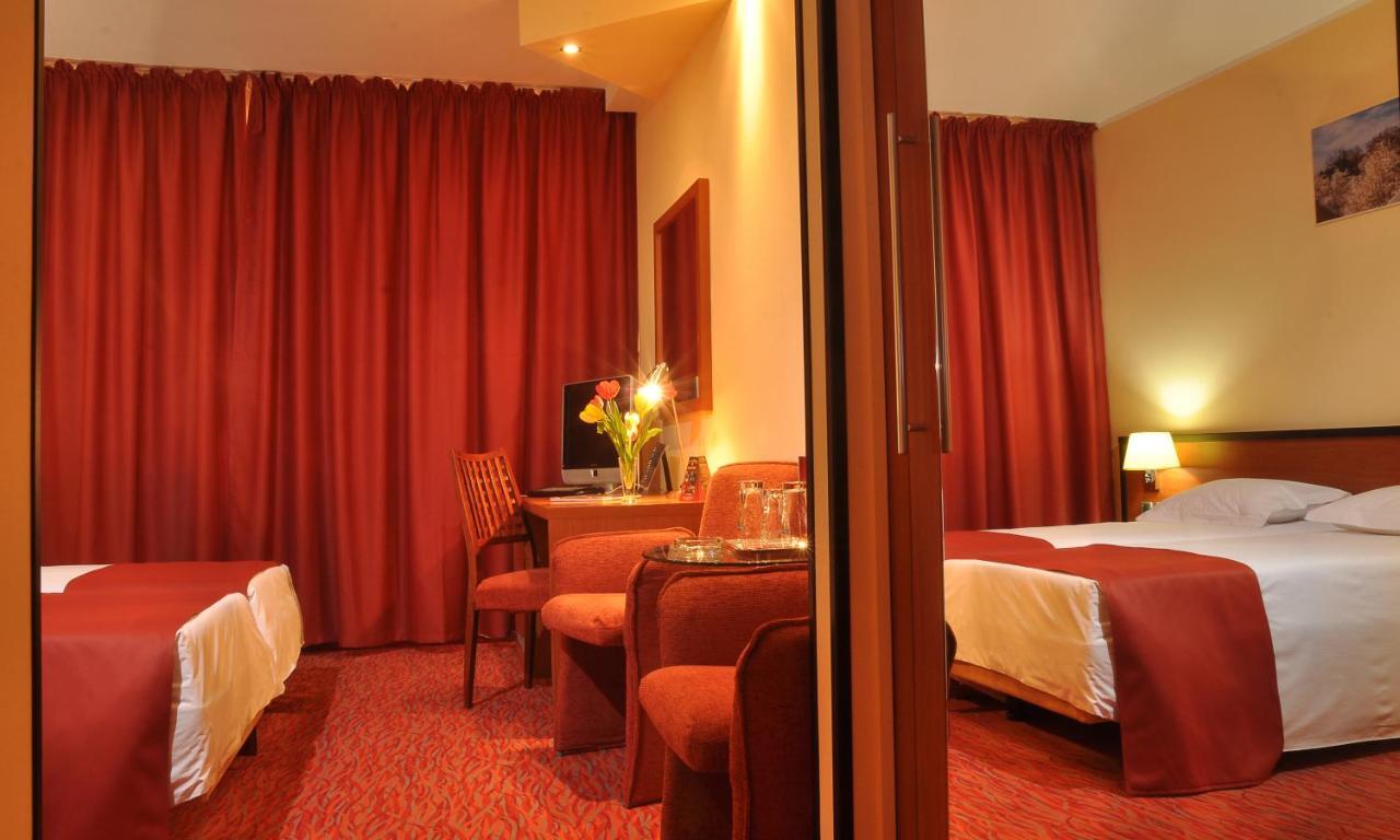 Hotel Continental Тимишоара Номер фото